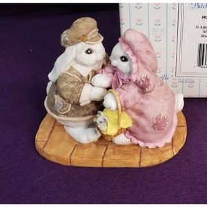 Patchville Bunnies Honey Bunny w/original box 1996 Easter Rabbit Bunny Valentine